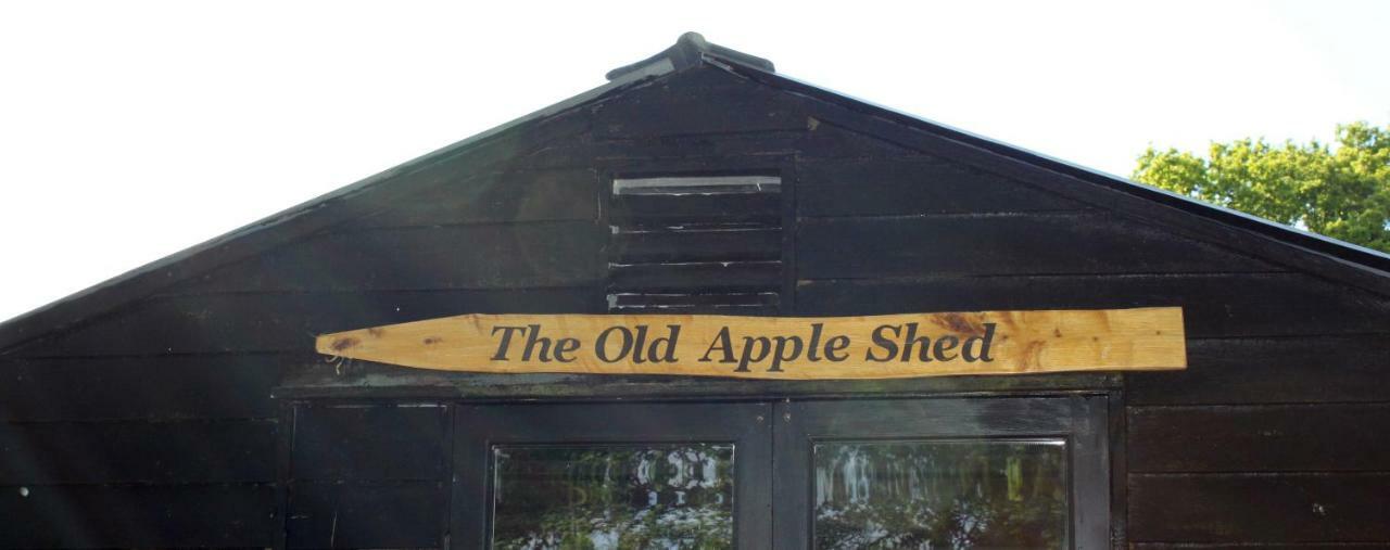 אשפורד The Old Apple Shed Cosy Heated Cottage In A Meadow Close To The Charming Village Of Bethersden מראה חיצוני תמונה