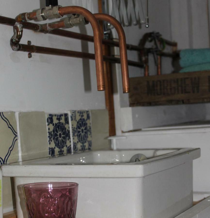 אשפורד The Old Apple Shed Cosy Heated Cottage In A Meadow Close To The Charming Village Of Bethersden מראה חיצוני תמונה