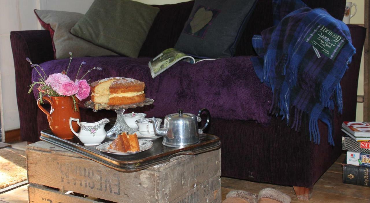 אשפורד The Old Apple Shed Cosy Heated Cottage In A Meadow Close To The Charming Village Of Bethersden מראה חיצוני תמונה